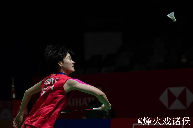 陈雨菲2-0横扫晋级 闯入羽毛球世锦赛女单8强 陈雨菲2-0横扫晋级 闯入羽毛球世锦赛女单8强