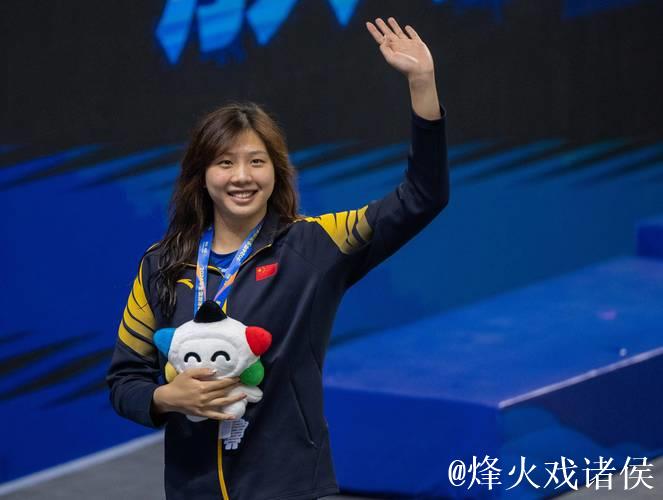 唐钱婷代表上海队摘得全运会女子100米蛙泳金牌